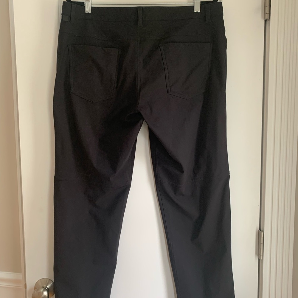 Lululemon Men’s ABC Classic Fit Pant